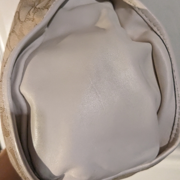 Preloved Coach purse - Picture 11 of 12